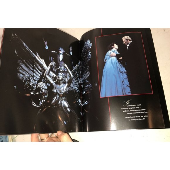 The Phantom Of the Opera Pantages Theatre Toronto Book & 2 Theatre Programs - Picture 14 of 16